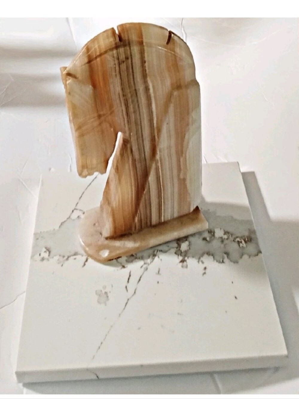 NEW Luxurious Polished Natural Quartz Slab! 10"x10"x.75". White w/Splash Veining